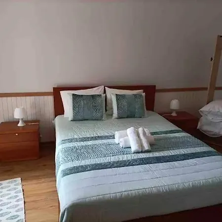 Pensjonat Azores House *